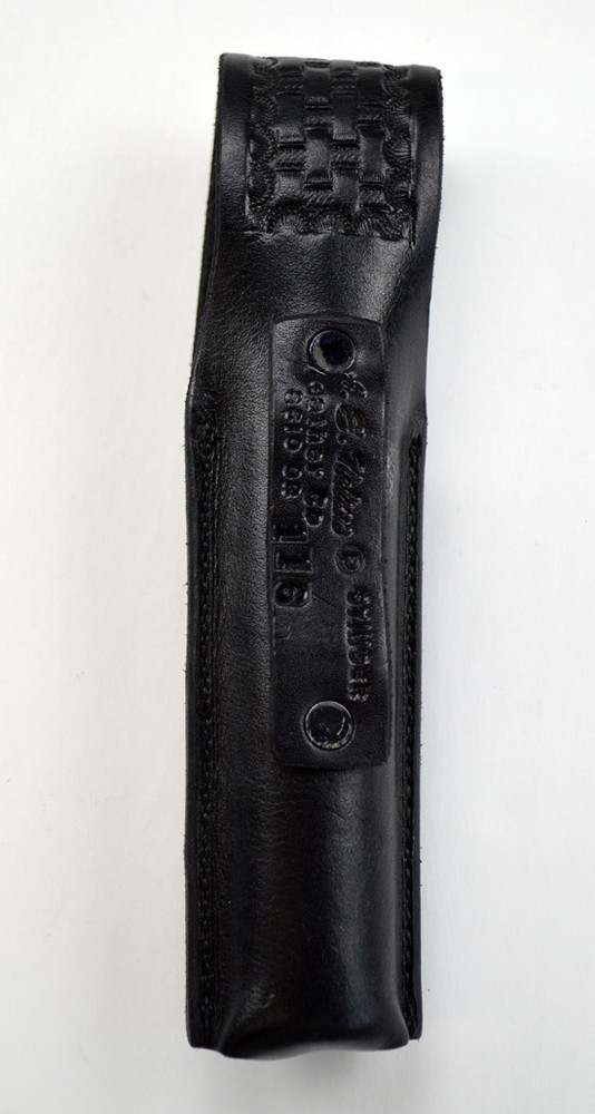 A. E. Nelson Leather 116BW Flashlight Carrier (084000)