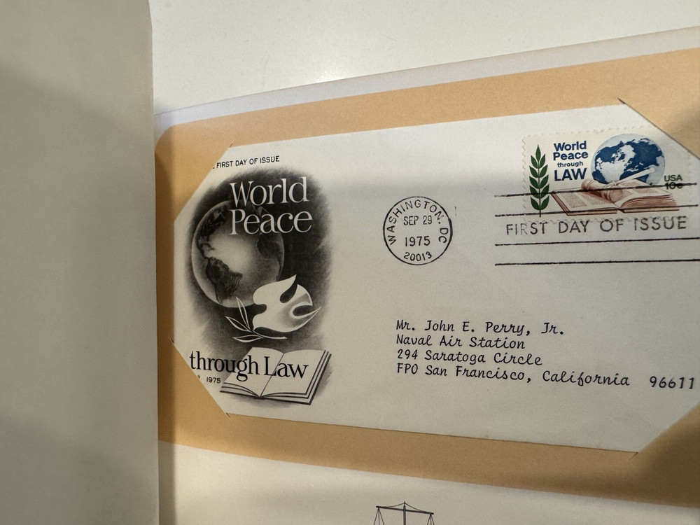 100 FDC 1970'S 1980'S US POSTAGE STAMPS 2 ALBUMS ADDRESSED PRISTINE VARIETY