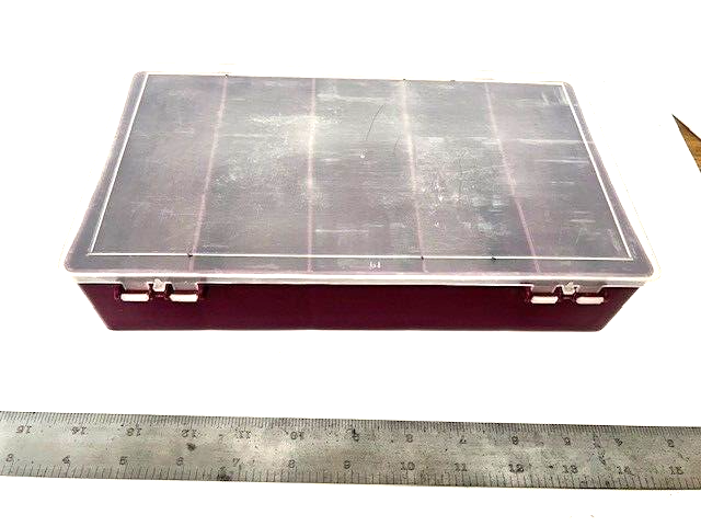 PLASTIC MAROON HOBBY CASE 11" x 6" - 6 COMPARTMENTS- USED