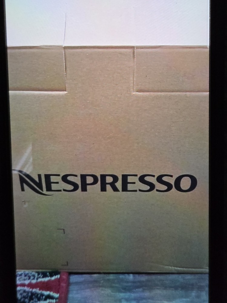 Delonghi Nespresso Vertuo Plus