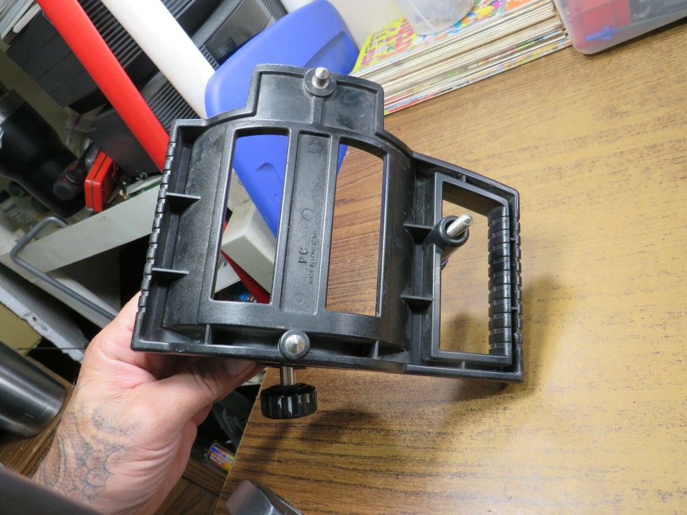topcon f mount-1 Laser Mounting Bracket