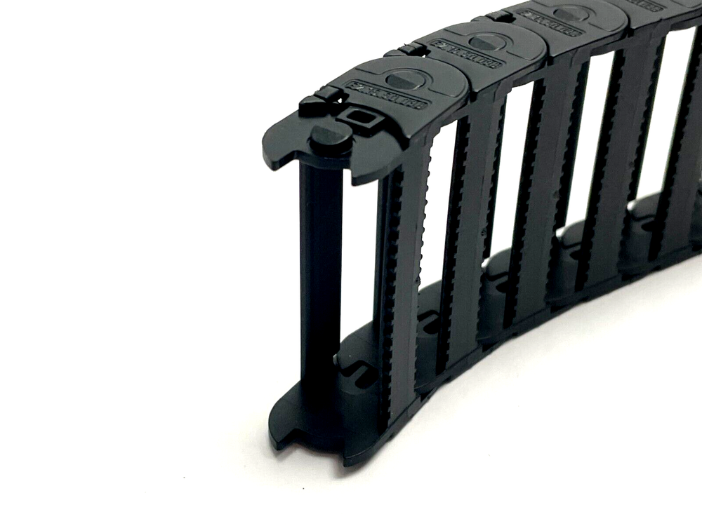 Igus E2-15-50-033-0 Energy Chain 2ft Length