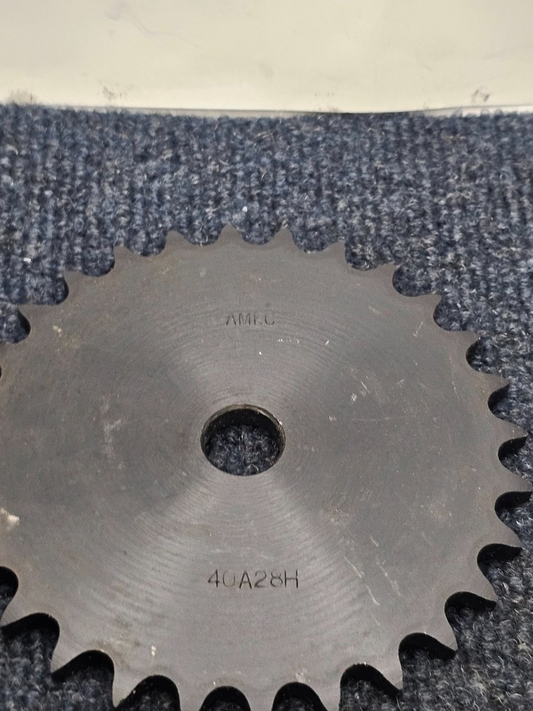 AMEC 40A28H: Type A Plate Sprocket Roller Chain