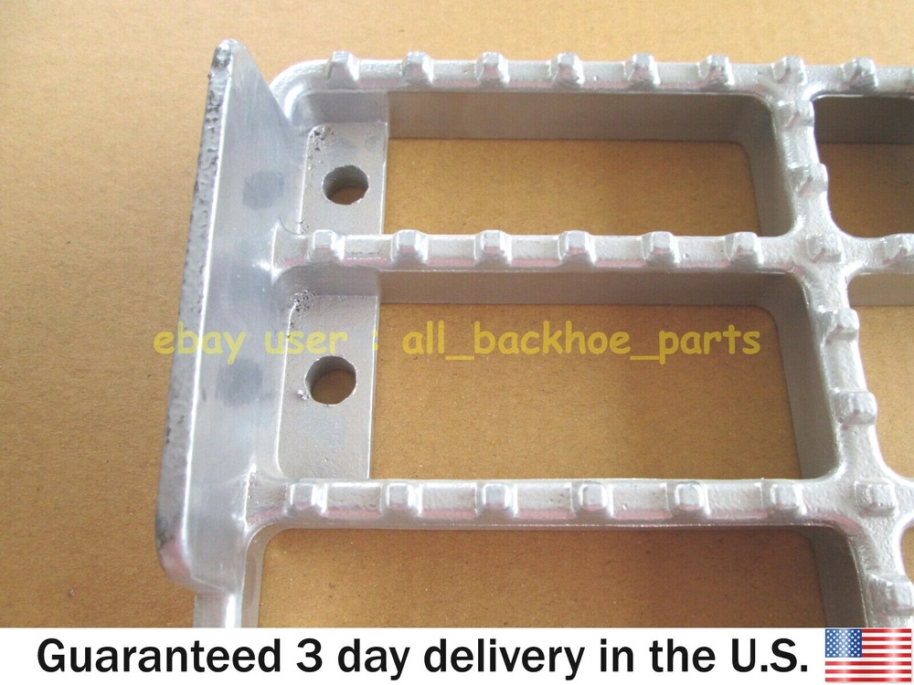 JCB BACKHOE - ALUMINIUM STEP (PART NO. 331/27034)