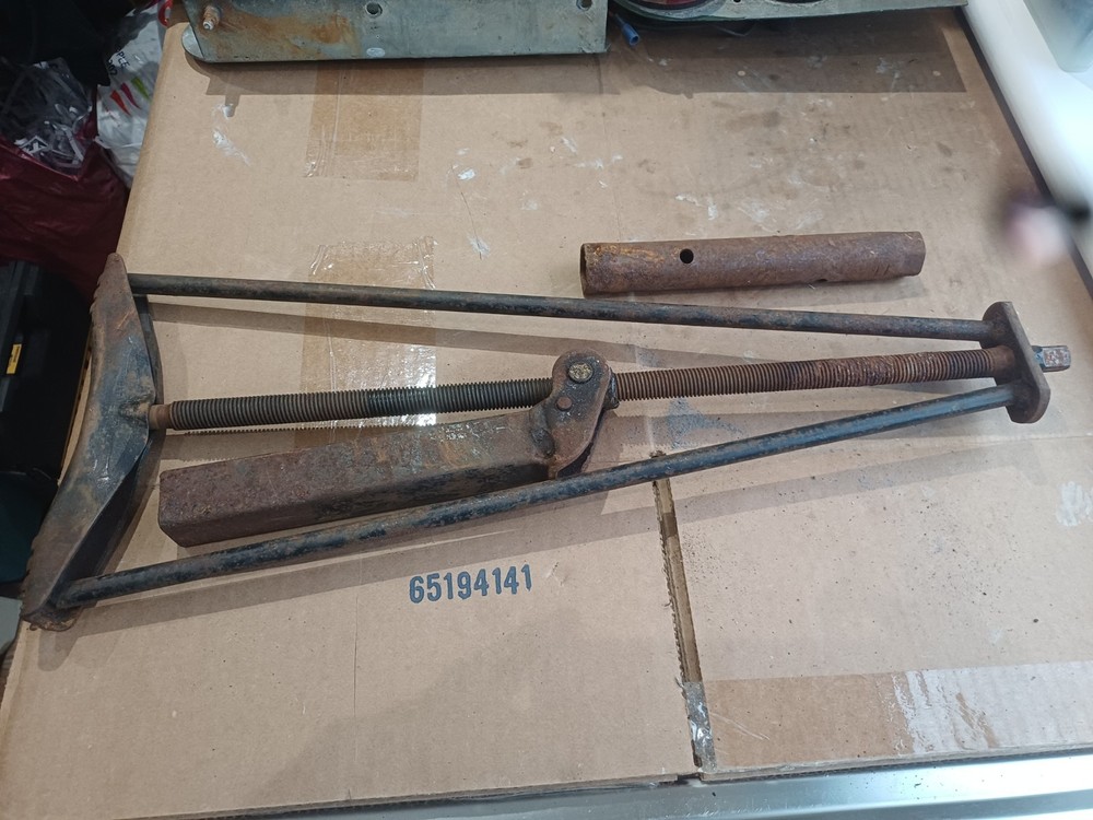 Jaguar Mk2 Jack & Box Spanner