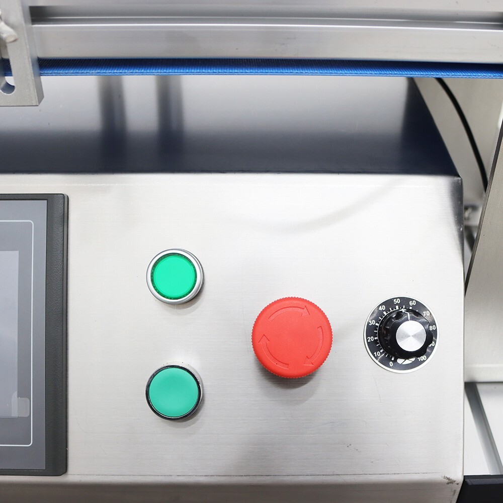 110V Automatic Plane Labeling Machine for Flat Surface Square Labeler 1.57-6.3in