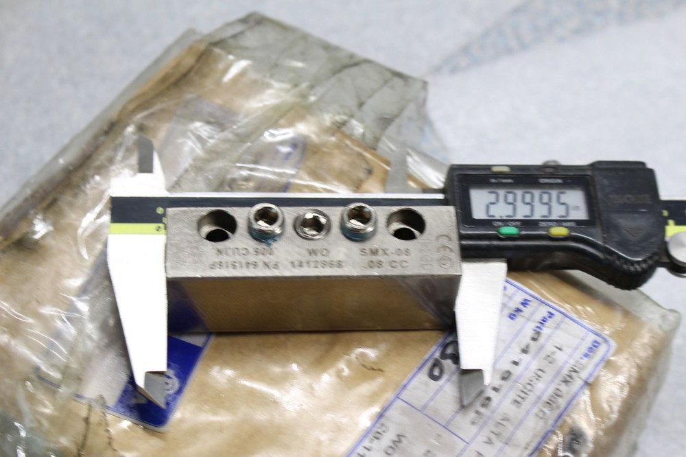 DropsA SMX-08 .08 CC Modular Distributor Divider Block Valve Metering Element