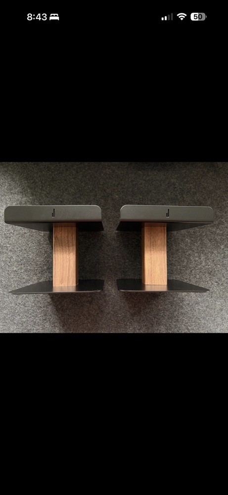 Balolo Speaker Stands in Walnut