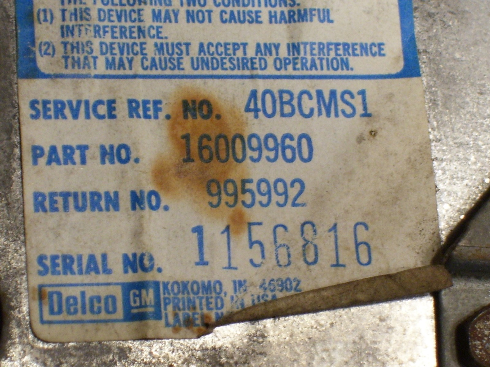 84 GM AM FM radio fits chevy truck 1973 - 87 Good working 74 75 76 77 78 79 80