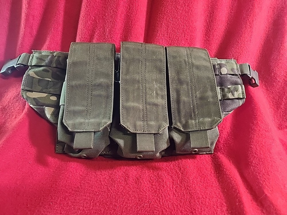 Lancer Tactical Air Soft 3 Pouch Ammo Cary
