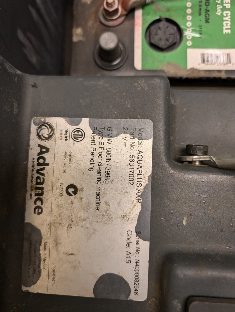 AquaPLUS Carpet Extractor (Non Working)