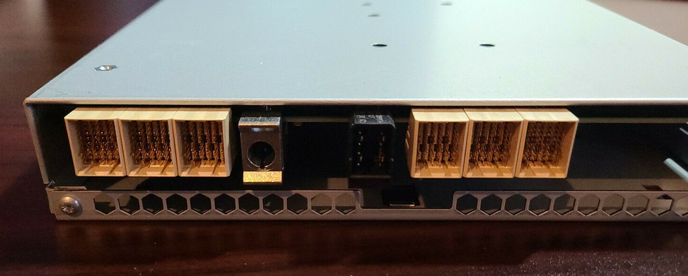 Dell Compellent HB-SBB2-E601-COMP 0952913-07 SAS EBOD Controller