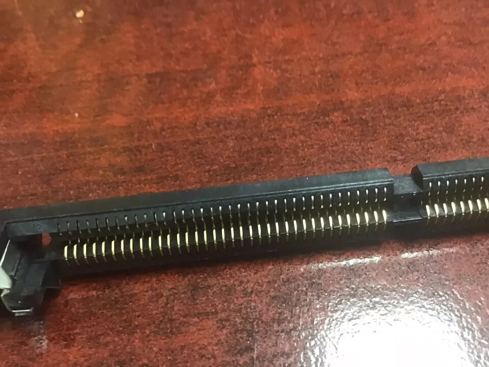 (5pcs) AMP 72 Pin EDO SIMM Memory Socket 40 Degree Angle NOS