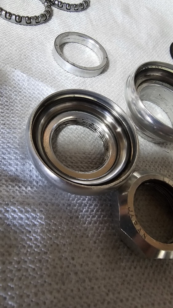 Tange 1” threaded headset Good Functional Condition