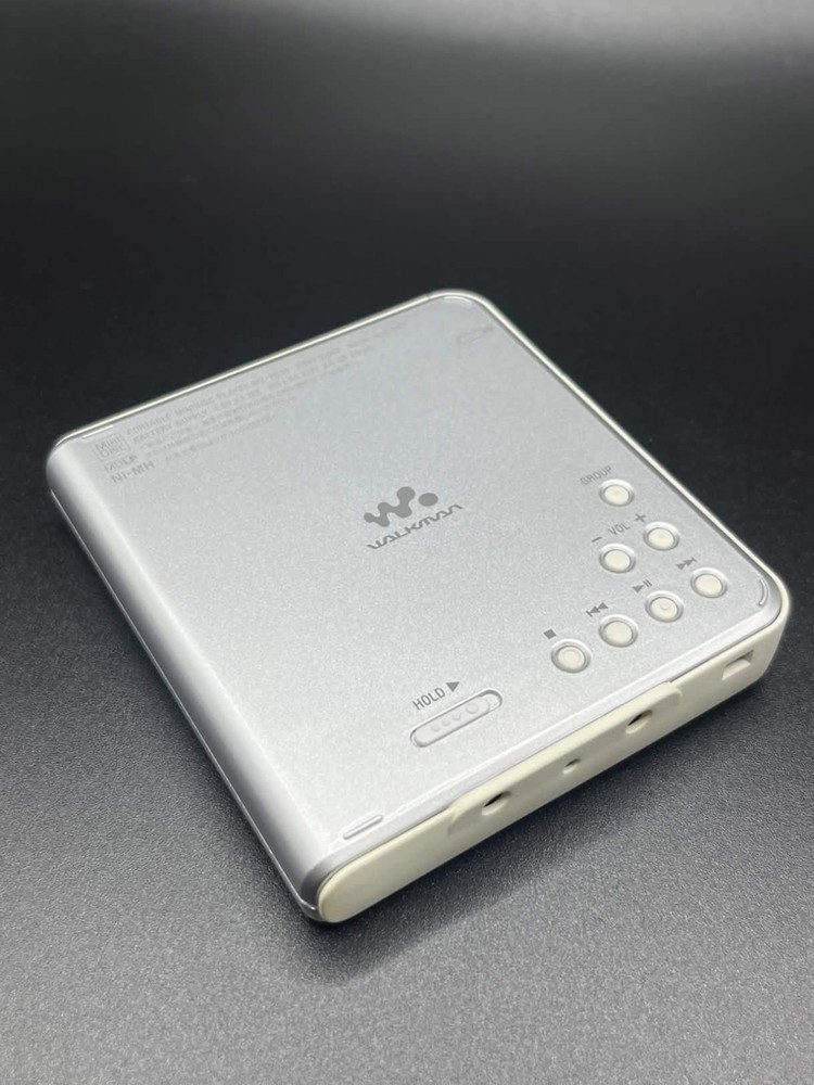SONY MZ-E630 Silver MiniDisc MD walkman player - Working