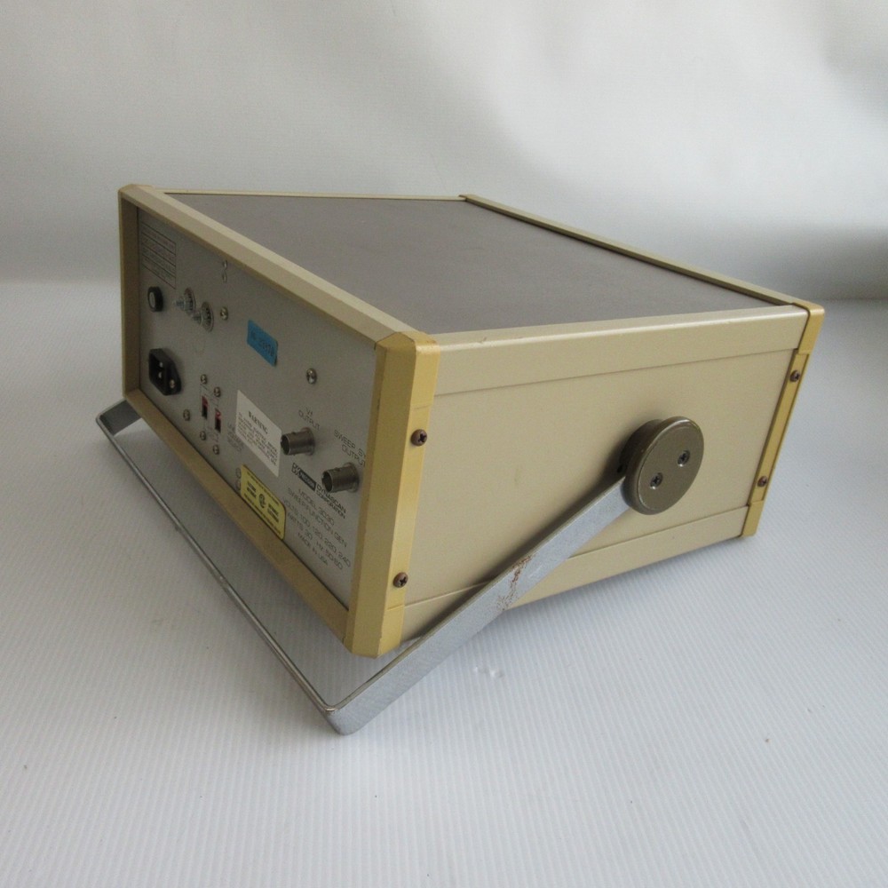 BK Precision Dynascan 3030 Sweep/ Function Generator - UNTESTED as is
