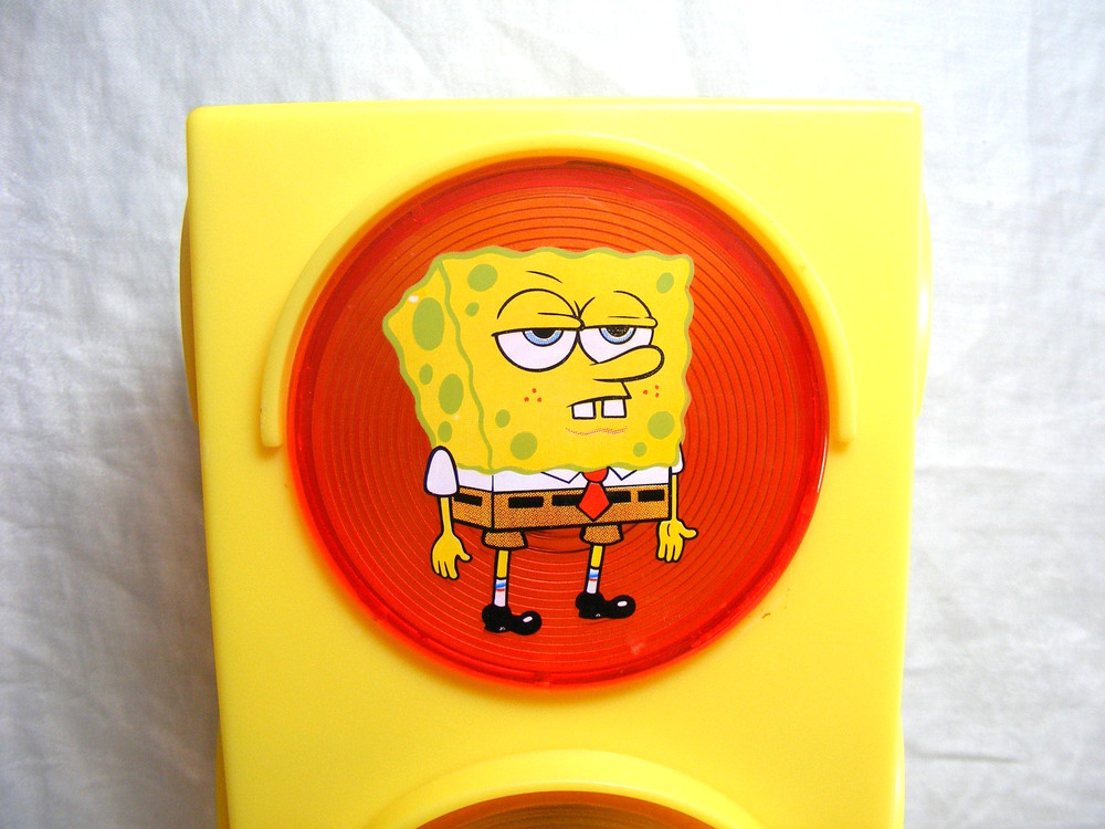 2005 Spongebob Stoplight Nightlight Decoration Model 5094 A-3