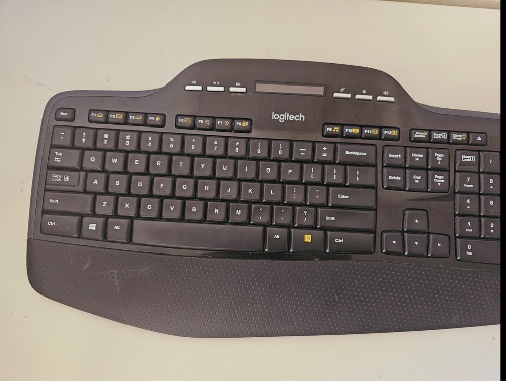 Logitech MK710 Wireless Keyboard  Built-In LCD Status Dashboard (NO TRANSCEIVER)