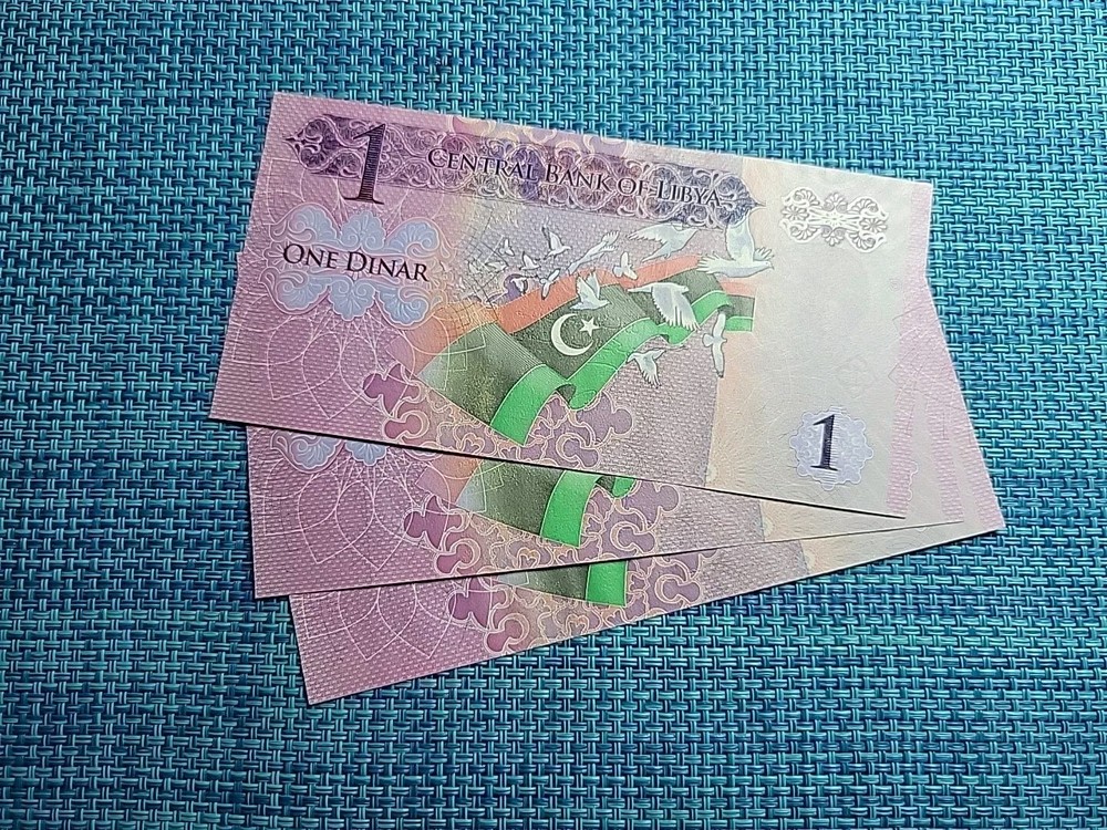 🇱🇾 Libya 1 Dinar P-76 2013 UNC Banknote (Each) 012425-2