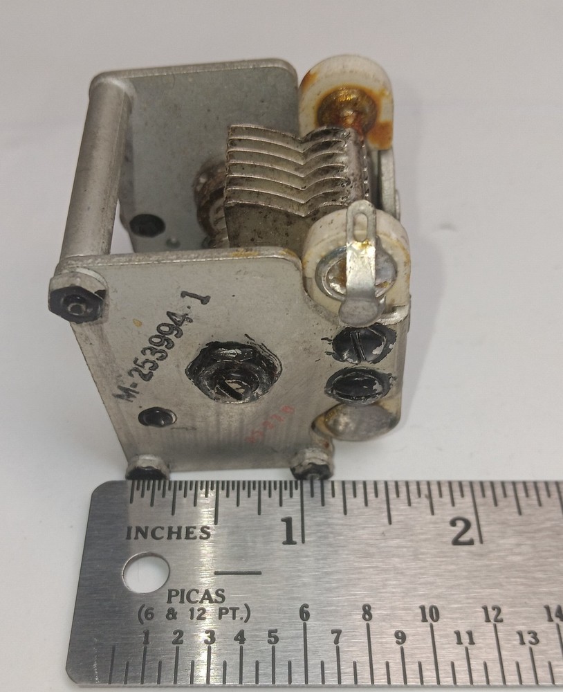 variable capacitor condenser m-253994 5910-00-254-5375