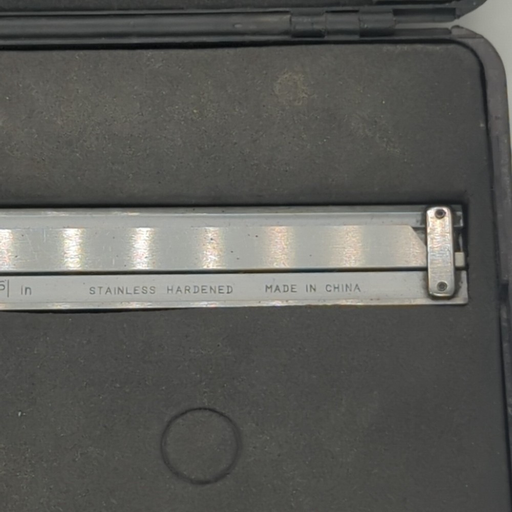 Aerospace 0-6" Shockproof Dial Caliper .001" with Hard Case