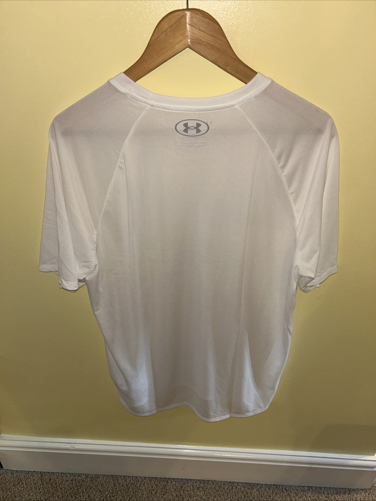 Men’s Under Armour Tech Tee. New Size Large
