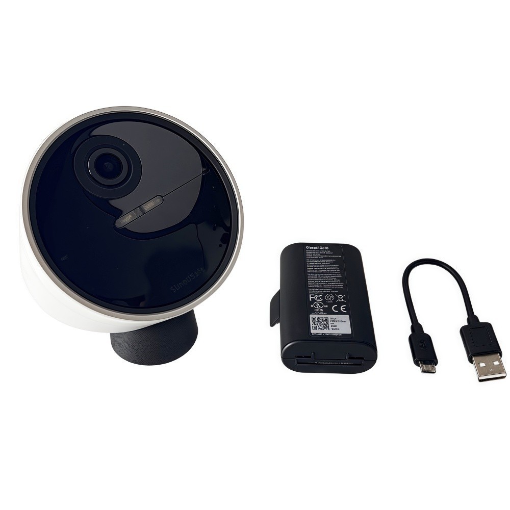 SimpliSafe Wireless Outdoor Security Camera 1080P Guard Motion CMOB1 White