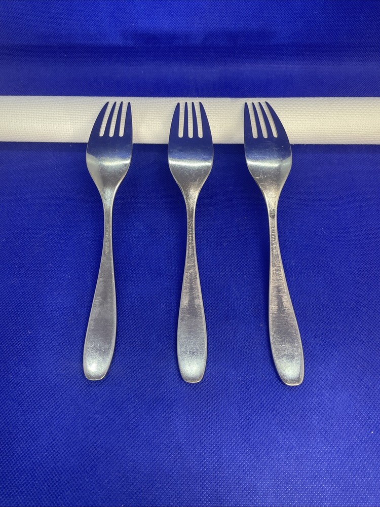 Oneida STAFFORD Stainless 18/10 Dinner Forks Mirror Silverware Flatware Lot 3