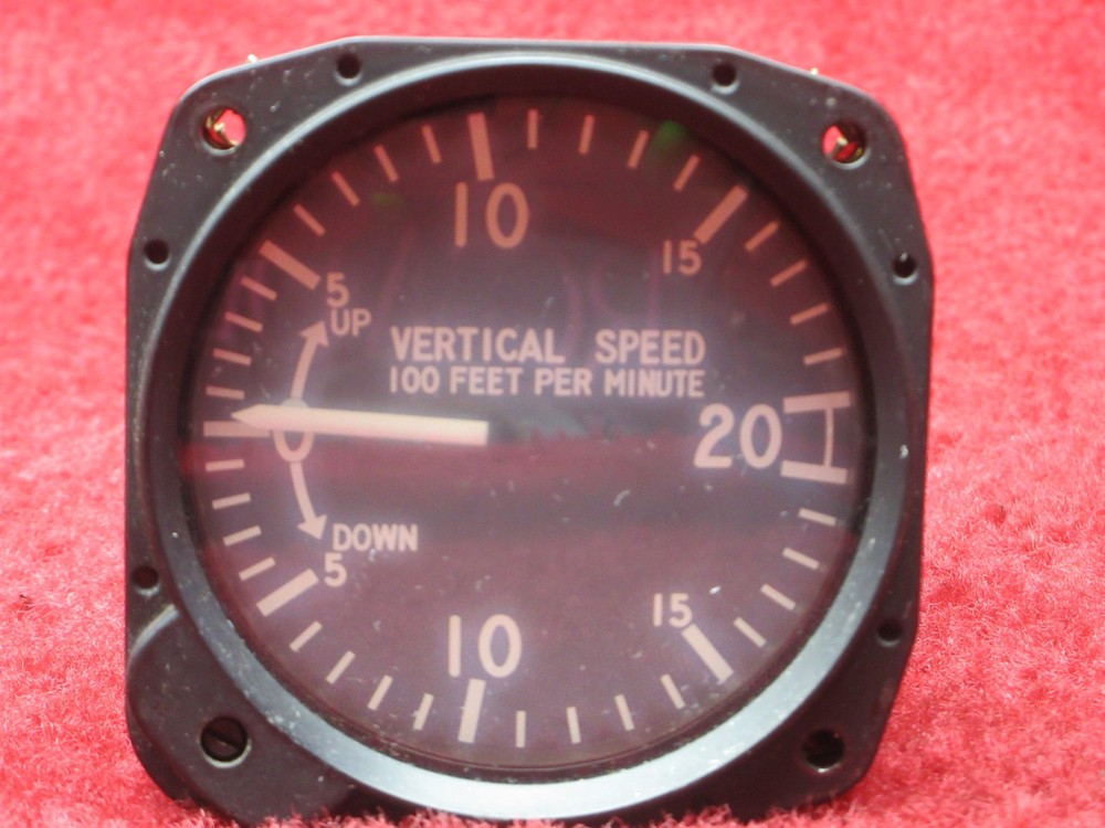 United Instruments Vertical Speed Indicator PN 7000