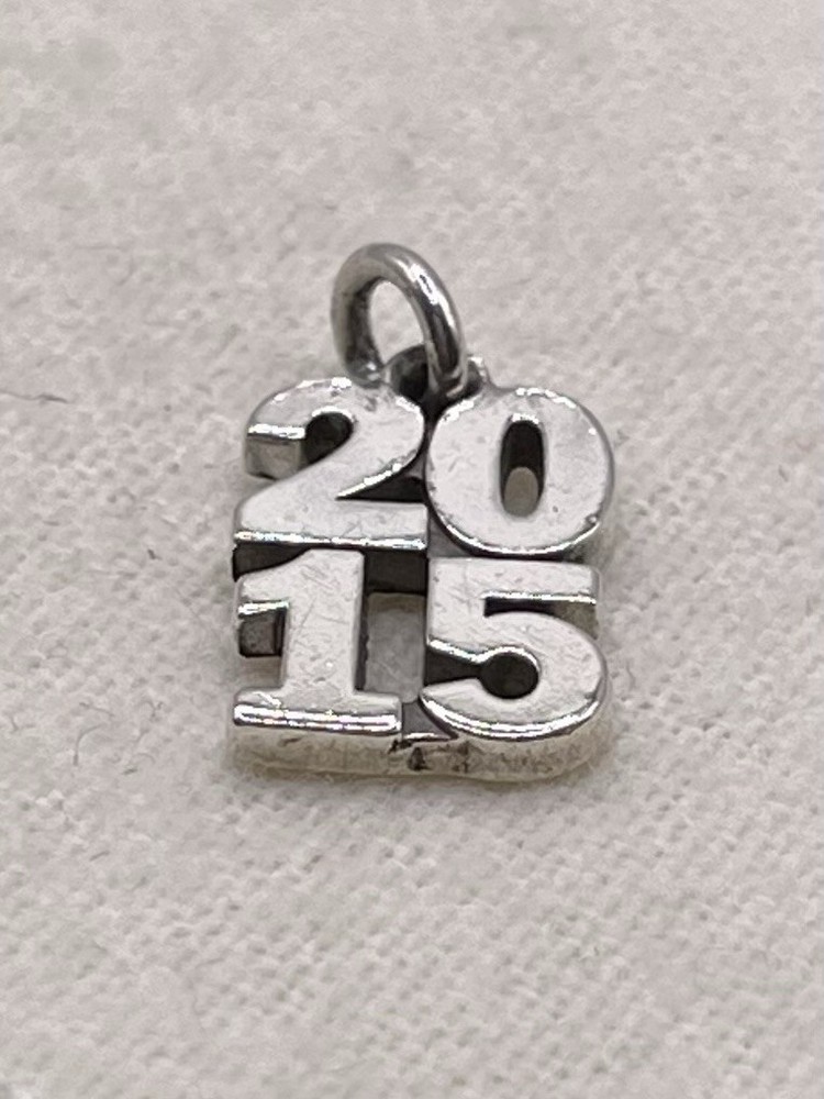 RETIRED James Avery Stacking 2015 Year Memory Graduation Charm Uncut Loop 925