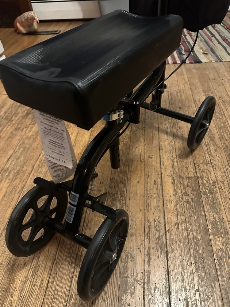 Knee Scooter