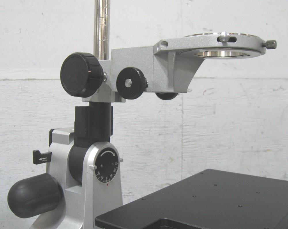 C200882 Keyence VH-S30K Free-Angle Observation System Digital Microscope Stand