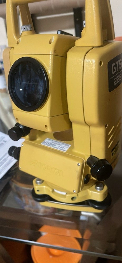 Topcon GTS 229