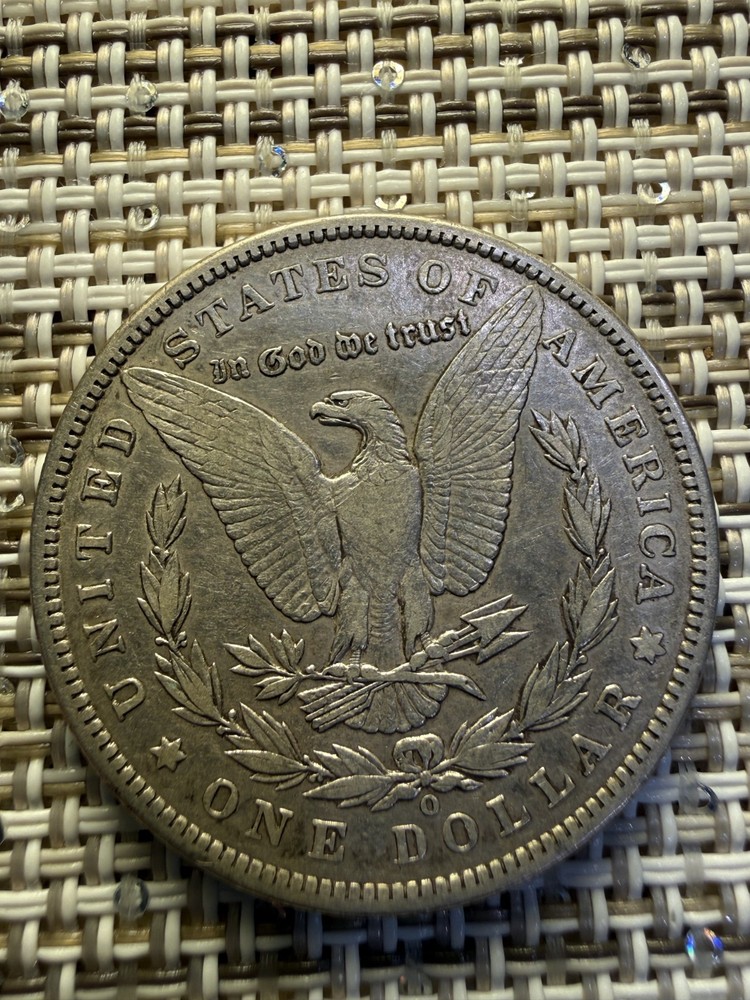 1900- O Morgan Silver Dollar