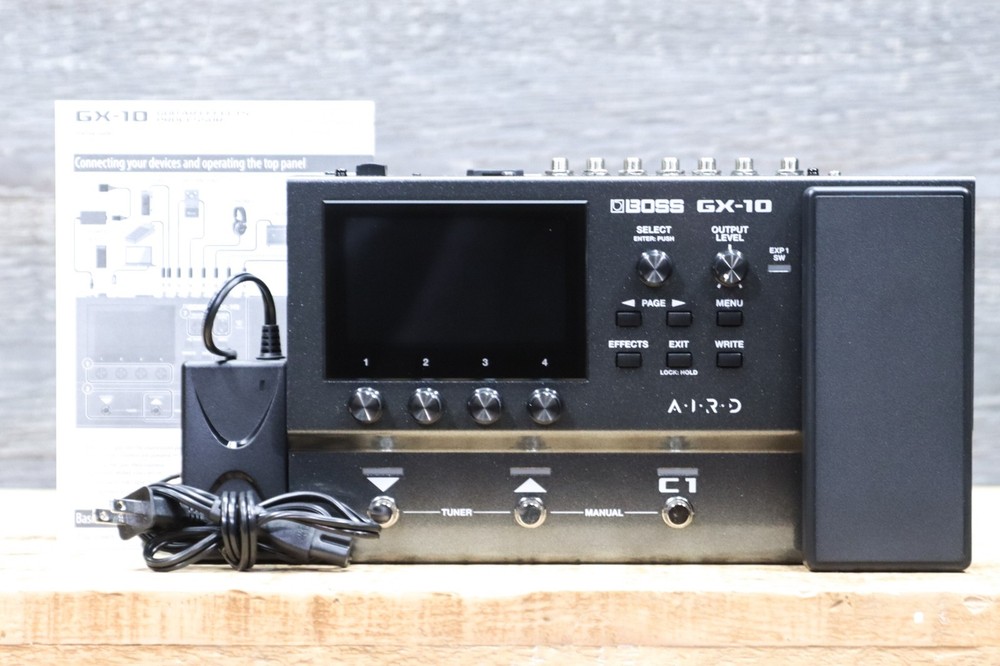 Boss GX-10 Guitar Effects Processor Compact Guitar & Bass Amp/Effects Processor