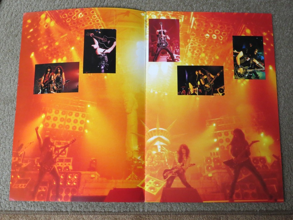 KISS REVENGE TOURBOOK 1992