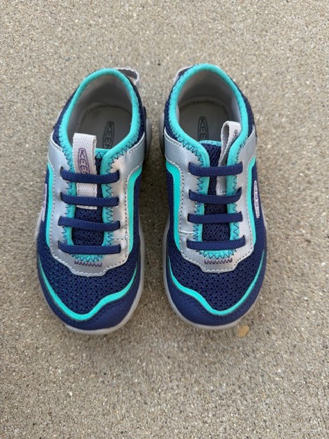 Keen knotch tracer shoes new no box size 9 toddler