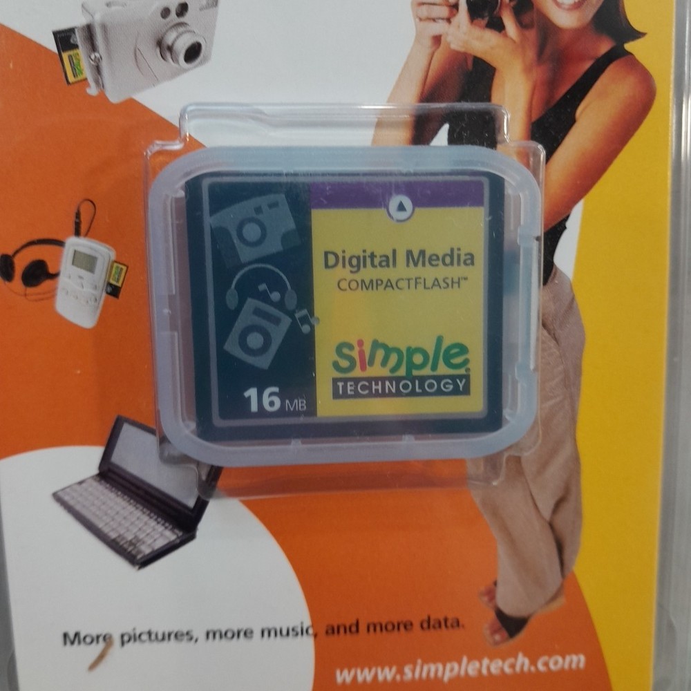 Digital Media Simple Tech Compact Flash Memory Card (16MB)