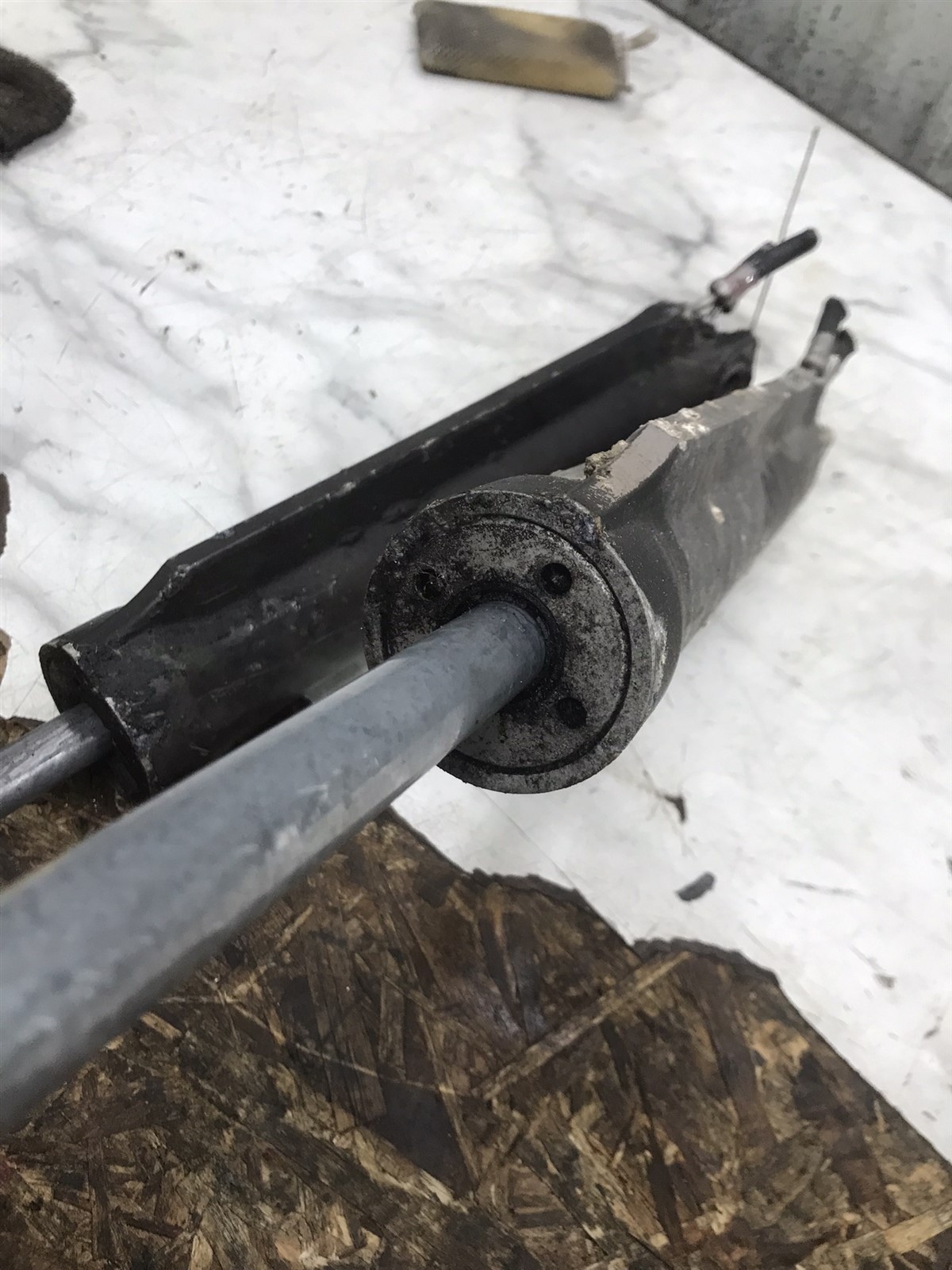 Volvo Penta SX Stern out drive outdrive trim tilt lift hydraulic cylinders