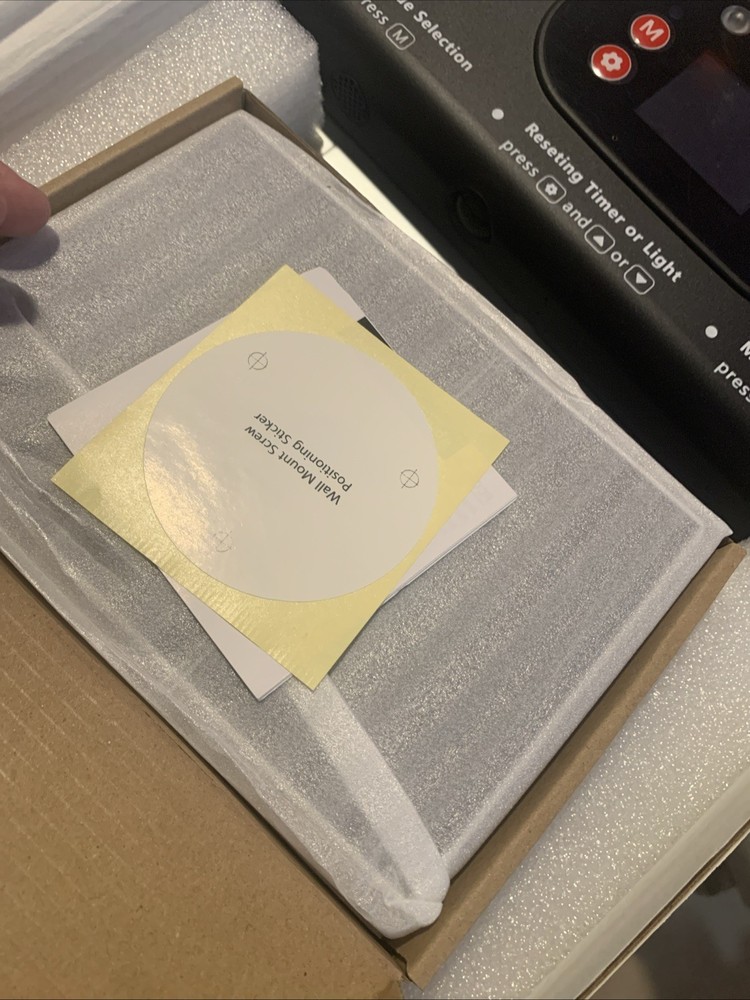 Solar Powered Automatic Chicken Coop Door with Timer/PIR Sensor Modes