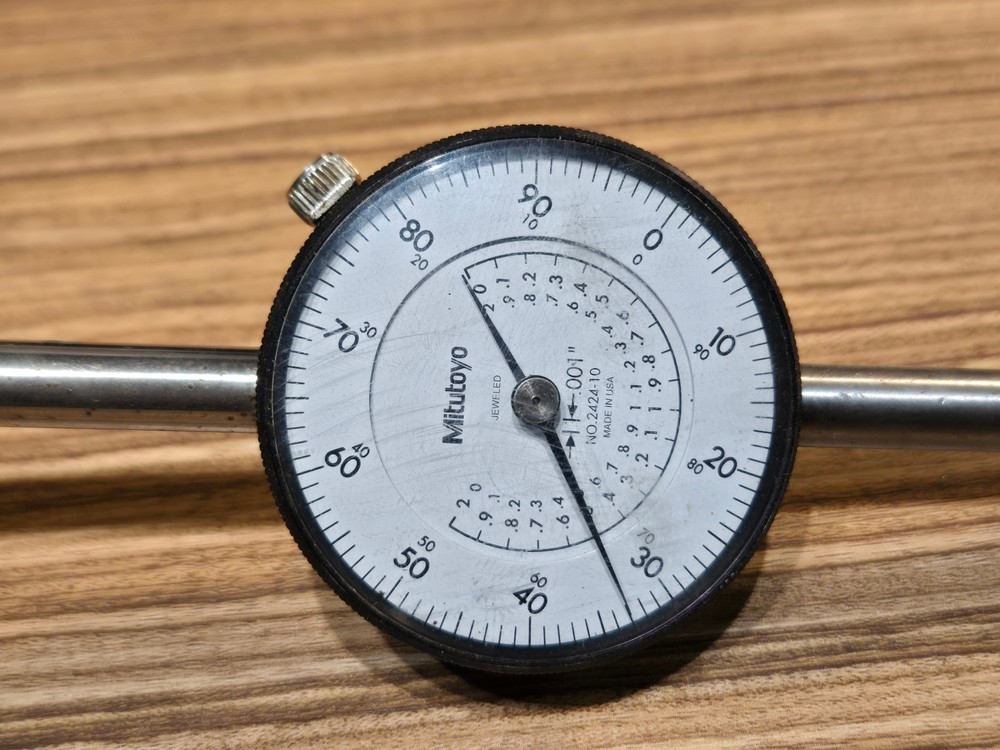 Mititoyo 2424-10 Dial indicator