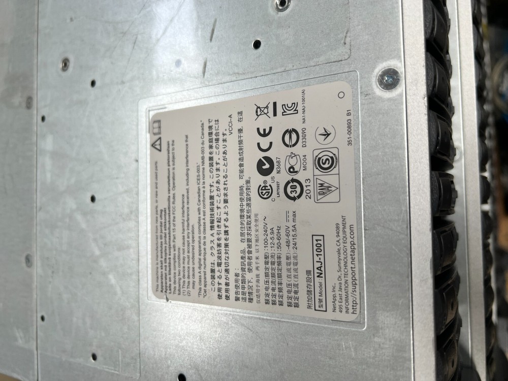 NetApp DS2246 NAJ-1001 Disk Array NO HDDs | 2x IOM6 2x PSU