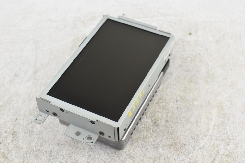 2015 Ford Escape 8 Screen Display OEM Used - Reprogramming Required