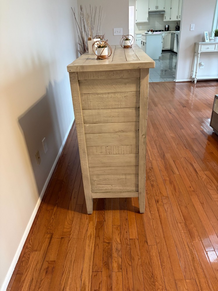 Pembroke Platnation Sideboard