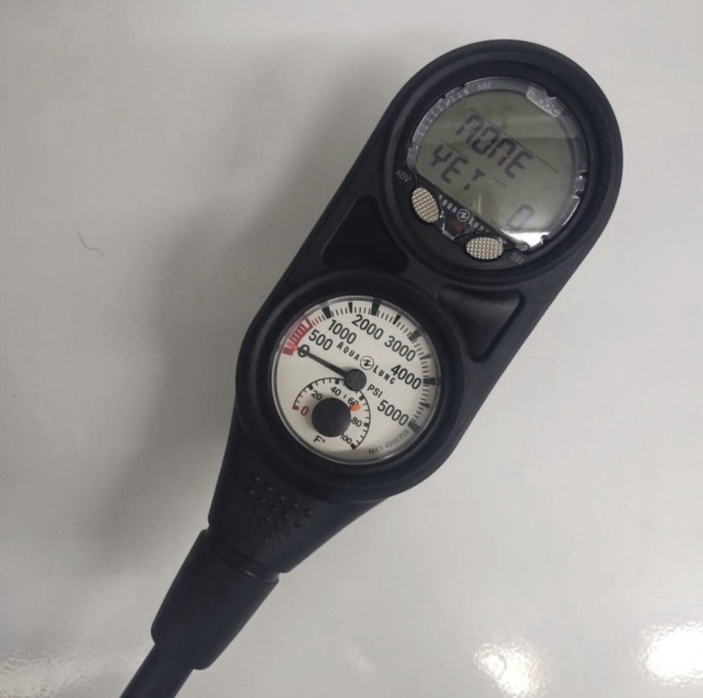 Aqualung i300C Computer Console Dive Computer PSI NEW