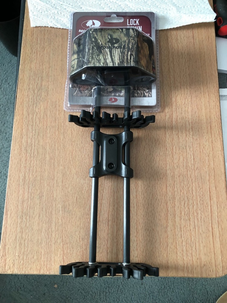 New Mossy Oak Lock Down 5 Arrow Quiver