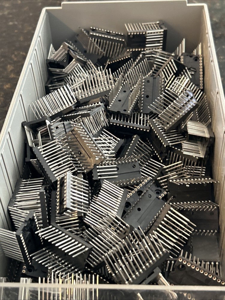 IC SOCKET, 24 PIN DIP SOCKET, WIRE WRAP, Screw Machine, Tin, Gold