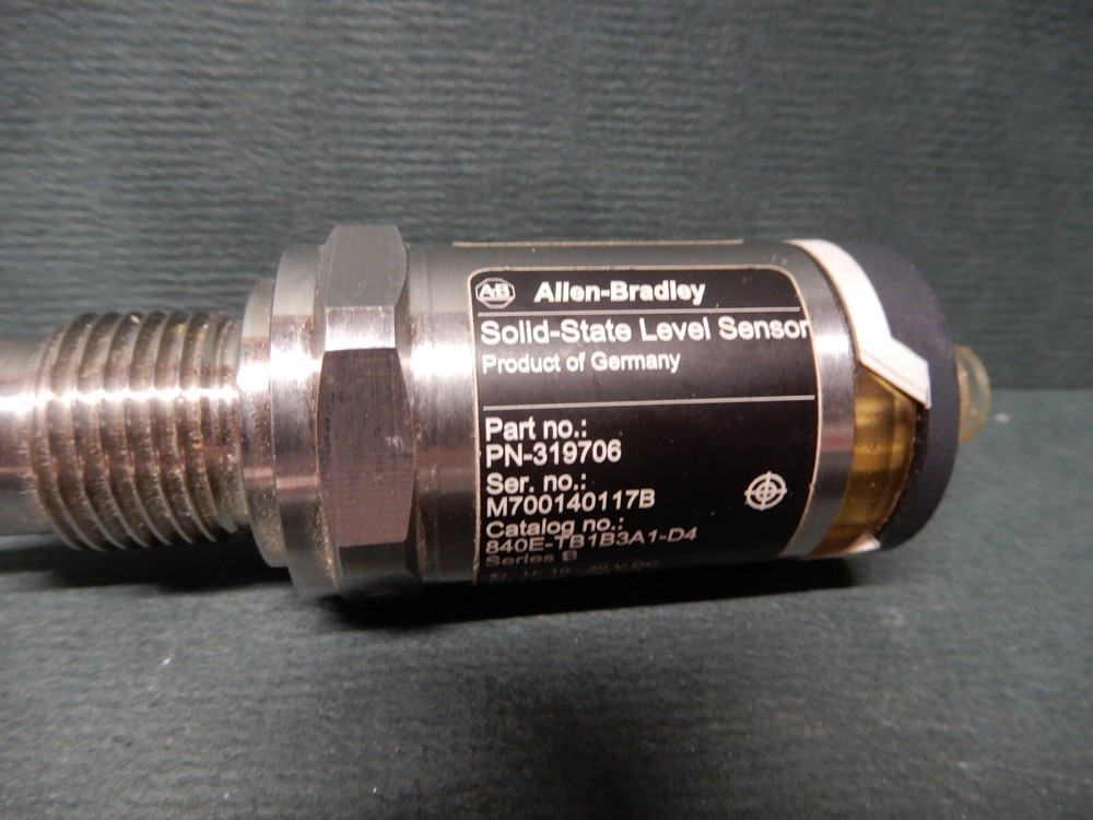 Allen-Bradley Solid-State Level Sensor PN-319706 Good Condition