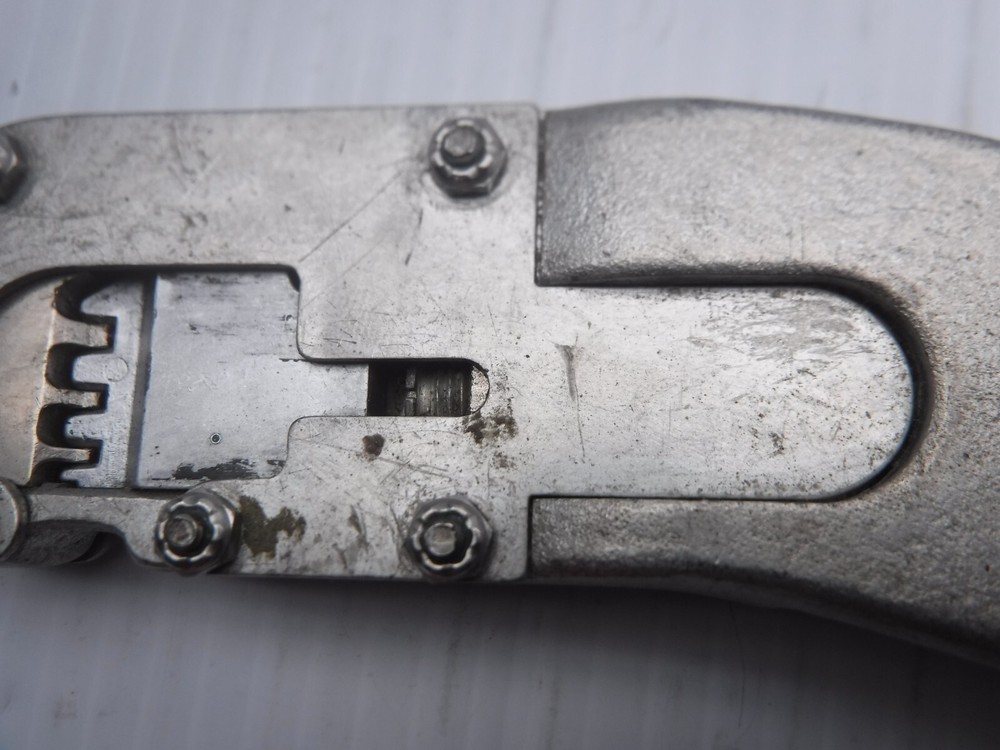Buchanan 613L27 Hand Crimper
