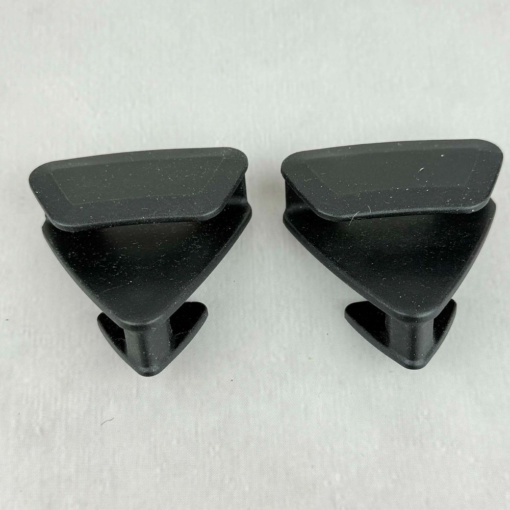 Ruby Tile Leveling Spacers Triangular - Lot of 7